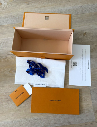 Louis vuitton magnetic box and - vuitton,