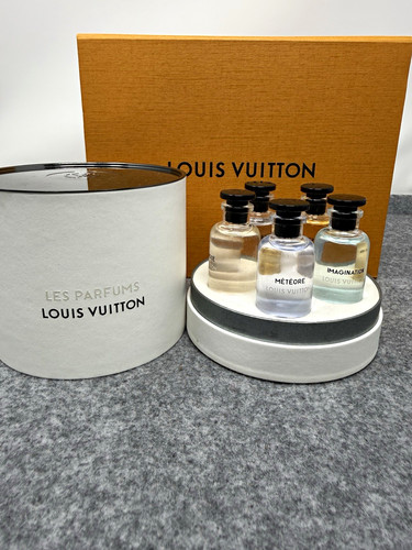Louis vuitton les parfums - louis,