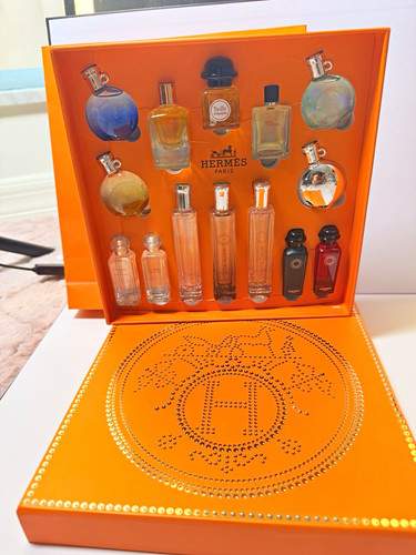 Assorted fragrances sample - fragrances,